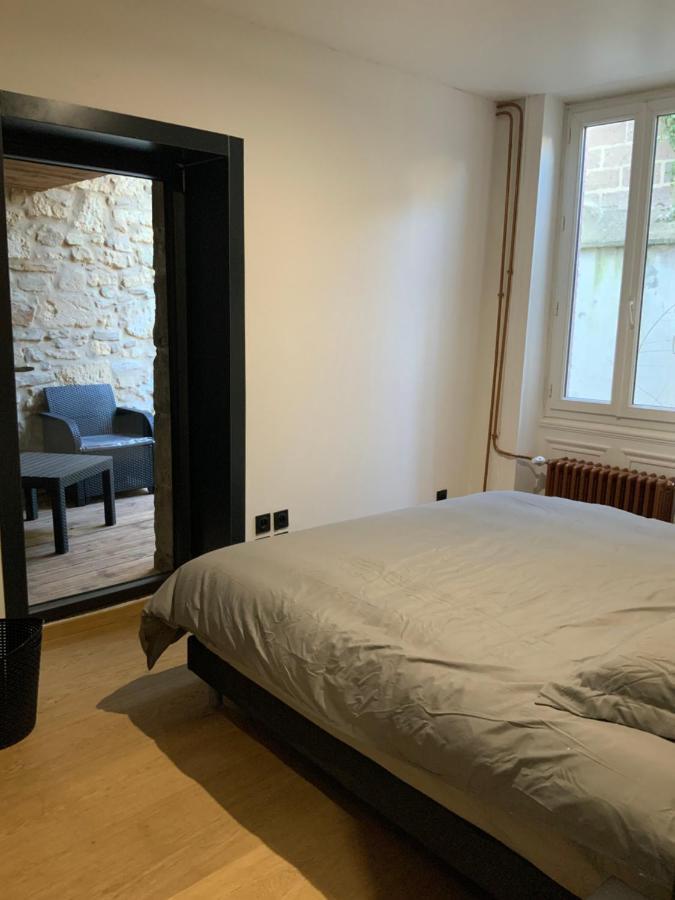 Le Charme De L'Ancien Apartment บัวร์ ภายนอก รูปภาพ